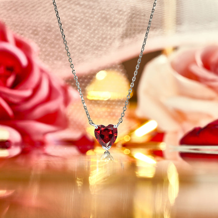 シルバー/K18WGP 1.0ct. ハートシェイプ 一粒 鮮やかな１月の誕生石ガーネットペンダント