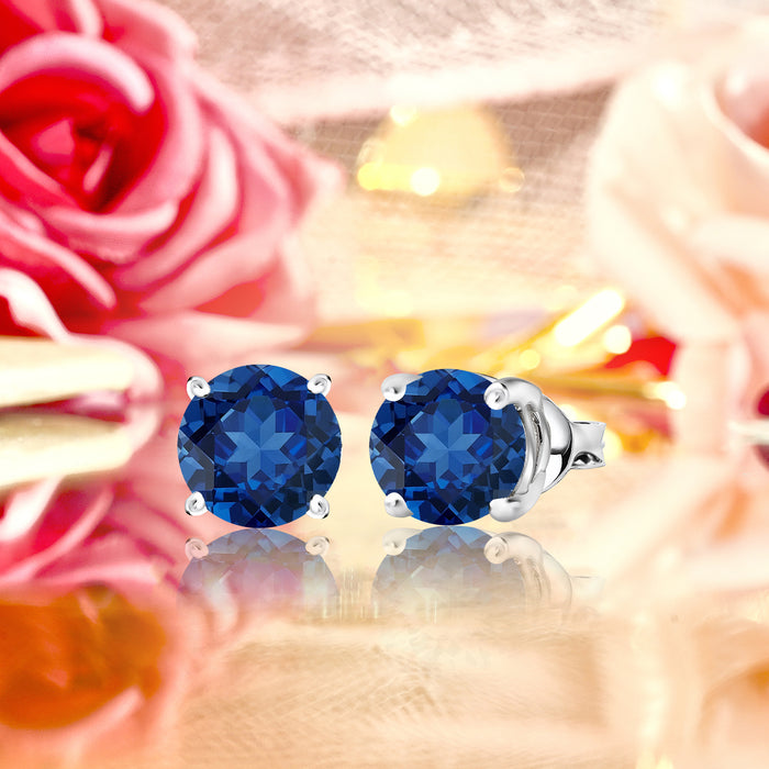 シルバー/K18WGP 1.0ct. ラウンドカット 一粒 クラス感の9月の誕生石サファイアスタッドピアス