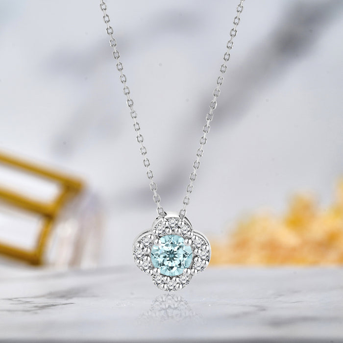 シルバー/K18WGP 合計1.15ct. ヘイローラウンドカット フラワーデザイン 完璧な3月の誕生石アクアマリンペンダント