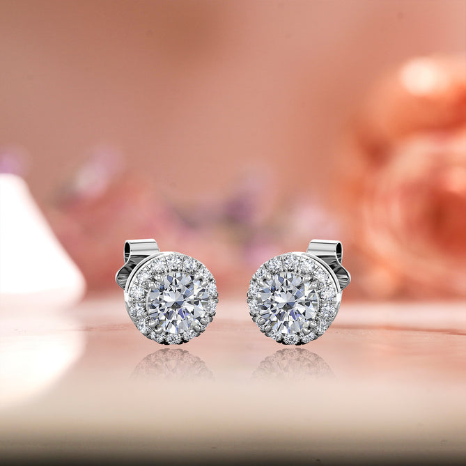 K10 モアサナイトとダイヤモンドピアス・イヤリング（片耳1.10ct／ラウンドカット ／ヘイロー）