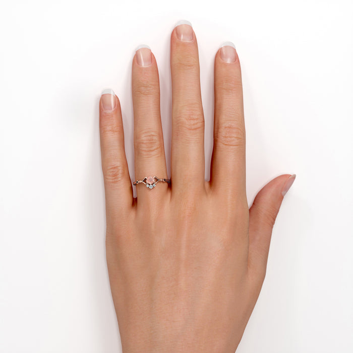 K10ピンクゴールド ストロベリークォーツ 天然ダイヤモンド（指輪）リング（合計 0.53ct／モダンデザイン）