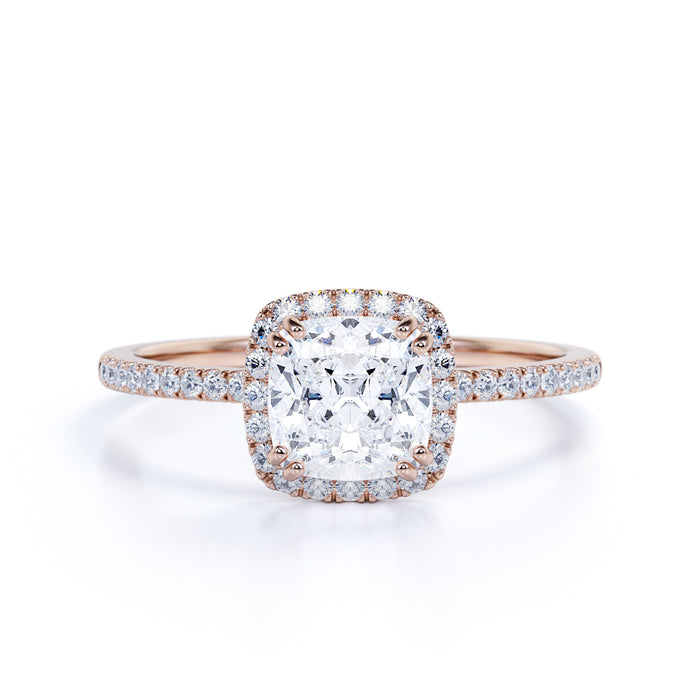 K10 クッションカット モアサナイトとダイヤモンドヘイローリング（合計1.50ct／婚約指輪）