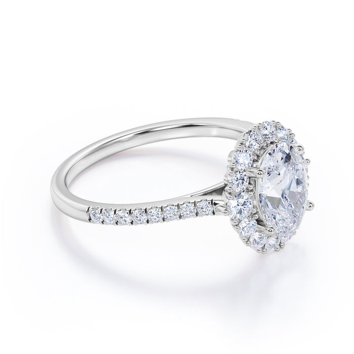K10 モアサナイトとダイヤモンドヘイローリング（オーバルカット／合計1.50ct／婚約指輪）