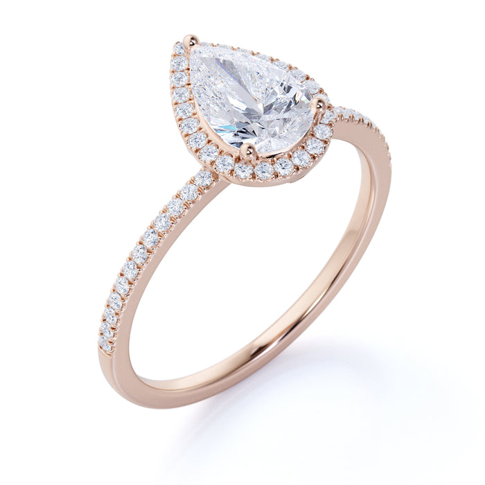 K10 モアサナイトとメレダイヤモンドヘイローリング（ ペアシェイプカット／合計1.5ct／エンゲージリング ）