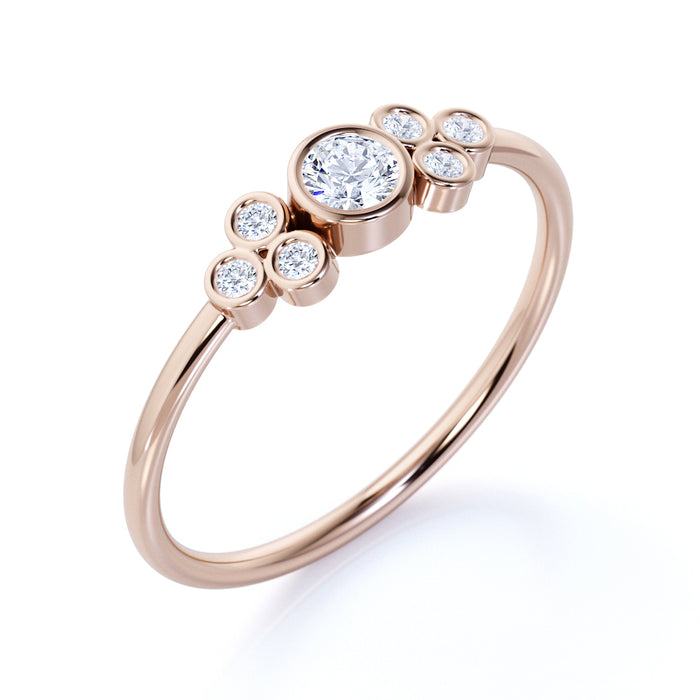 K10 0.18ct エレガントダイヤモンドリング（ラウンドカット／覆輪留め）