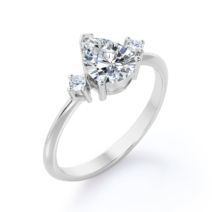 K10 ペアシェイプカット モアサナイトリング（2粒ダイヤモンド／1.03ct）