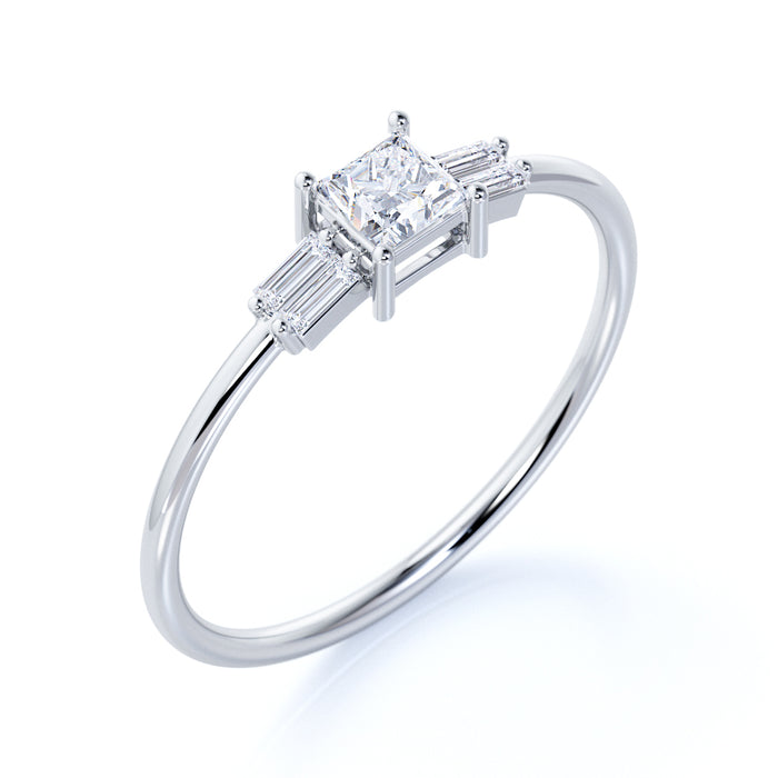 K10 ダイヤモンドリング（0.35ct／プリンセスカット）